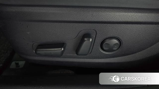 Hyundai The New Grandeur IG id 4754648 из Кореи 25