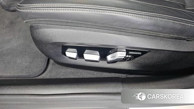 BMW 5 Series (G30) id 4727811 из Кореи 25