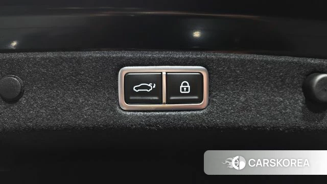 Hyundai Grandeur (GN7) id 4441409 из Кореи 25