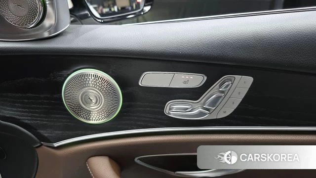 Mercedes-Benz E-Class W213 id 4781216 из Кореи 24