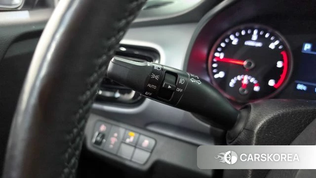 Kia Stonic id 4558024 из Кореи 25