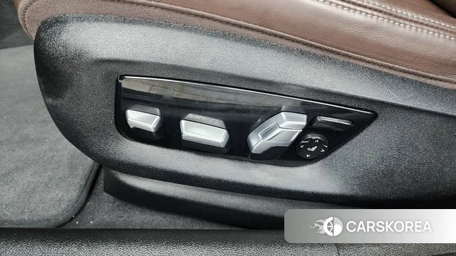 BMW 5 Series (G30) id 4637096 из Кореи 25
