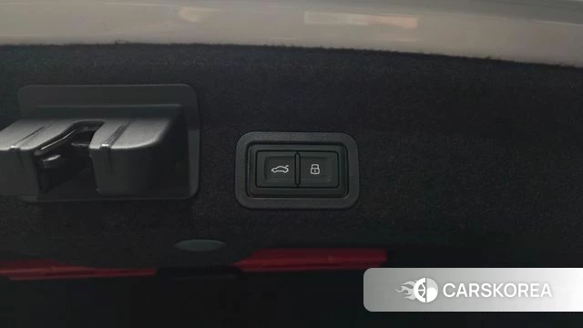 Audi A6 (C8) id 4401214 из Кореи 25