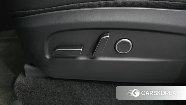 Tesla Model Y id 4862798 из Кореи 25