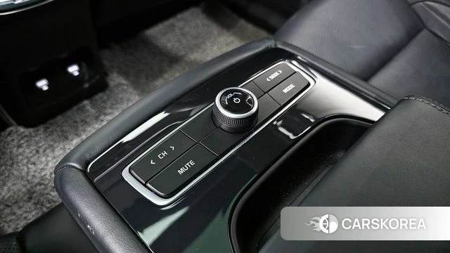 Kia K7 Premier Hybrid id 4283683 из Кореи 25