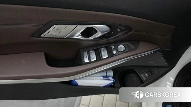BMW 3 Series (G20) id 4676665 из Кореи 25