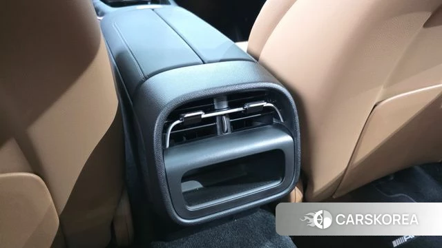 Mercedes-Benz E-Class W214 id 4336474 из Кореи 25