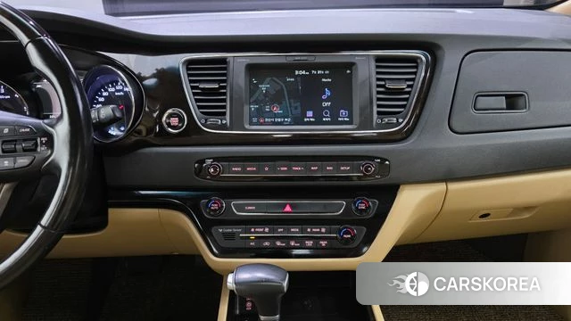 Kia The New Carnival id 4651858 из Кореи 25