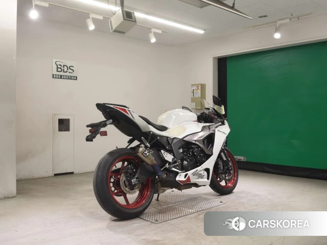 Kawasaki ZX-6R NINJA ABS id 3947247 из Японии 25