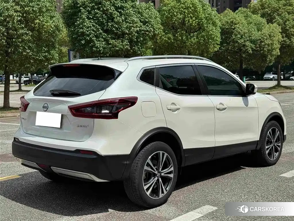 Nissan Qashqai id 4654988 из Китая 25