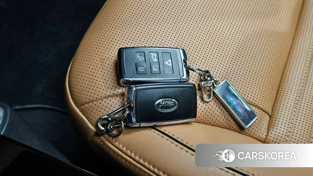 Land Rover Discovery 5 id 4482361 из Кореи 25