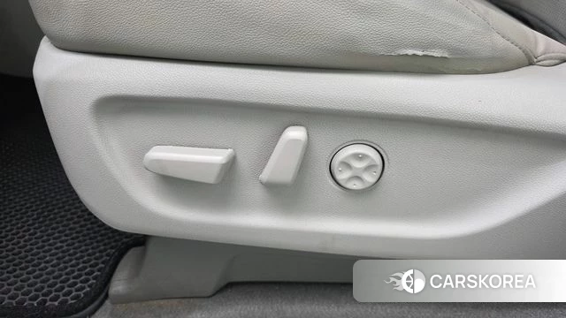 Kia The New Carnival id 4595838 из Кореи 25