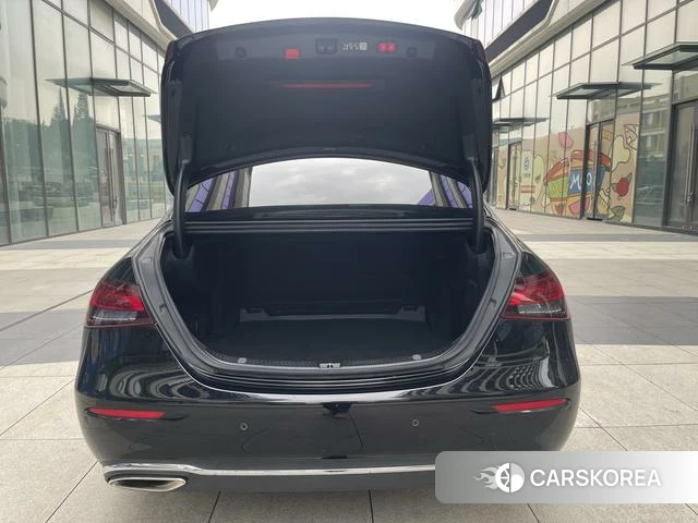Mercedes-Benz E-class id 4263522 из Китая 25