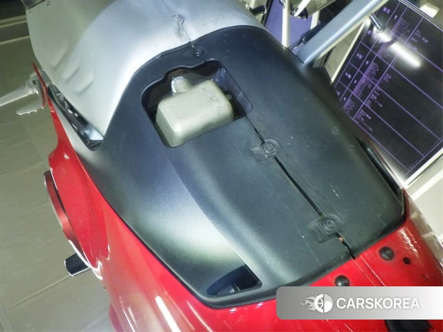 Ducati PANIGALE V4 id 3946948 из Японии 25