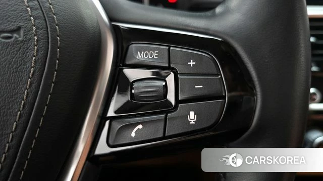 BMW 5 Series (G30) id 4339545 из Кореи 25