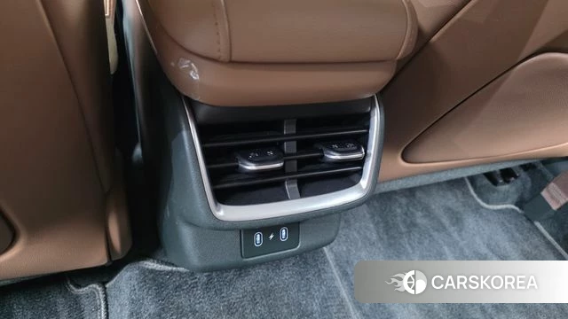 Hyundai Grandeur (GN7) id 4480403 из Кореи 25