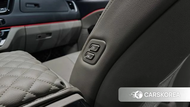 Kia The New Carnival id 4448207 из Кореи 25