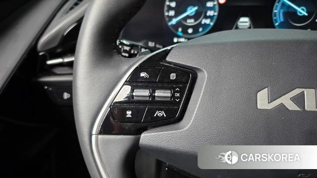 Kia Di Ol Nu Niro id 4834276 из Кореи 25