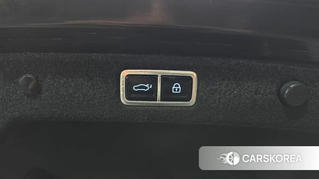 Hyundai Grandeur Hybrid (GN7) id 4223403 из Кореи 25