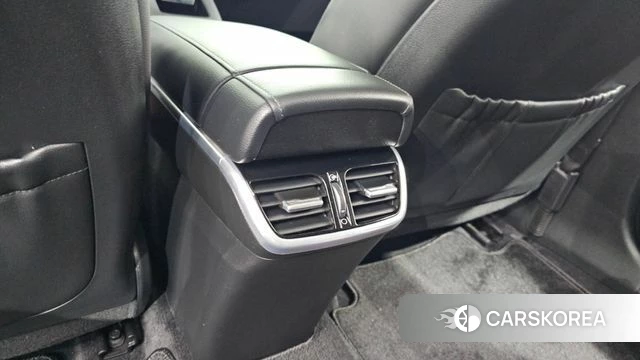 Hyundai The New Grandeur IG Hybrid id 4370032 из Кореи 25