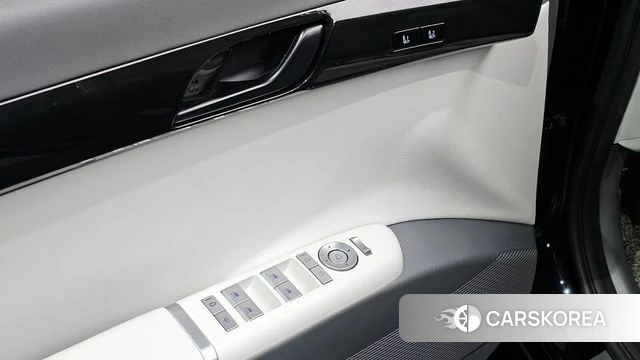 Hyundai Grandeur (GN7) id 4201613 из Кореи 25