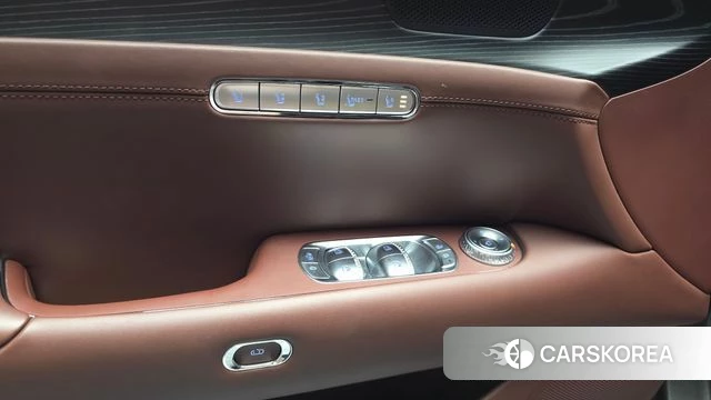 Genesis G90 (RS4) id 4603372 из Кореи 25