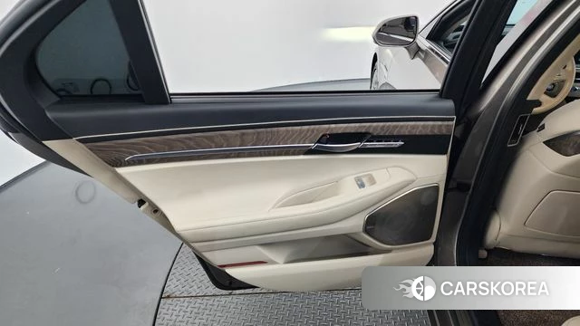Genesis G90 id 4429289 из Кореи 25