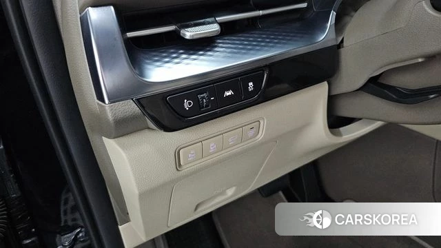 Kia Carnival 4th generation id 4640826 из Кореи 25