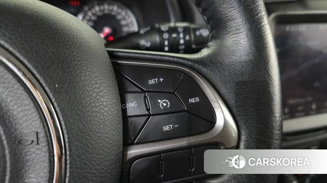 Jeep Renegade id 4294671 из Кореи 25