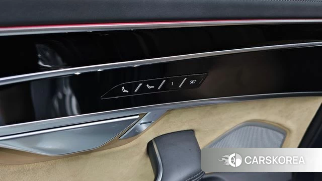 Audi A8 (D5) id 4750523 из Кореи 25