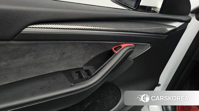 Tesla Model Y id 4792183 из Кореи 25
