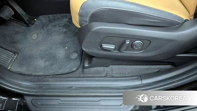 Kia Carnival 4th generation id 4230942 из Кореи 25