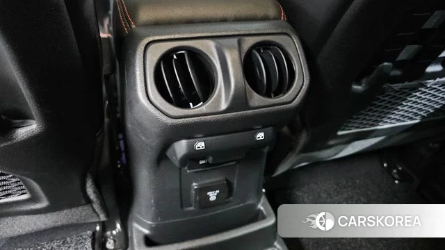 Jeep Wrangler (JL) id 4584719 из Кореи 25