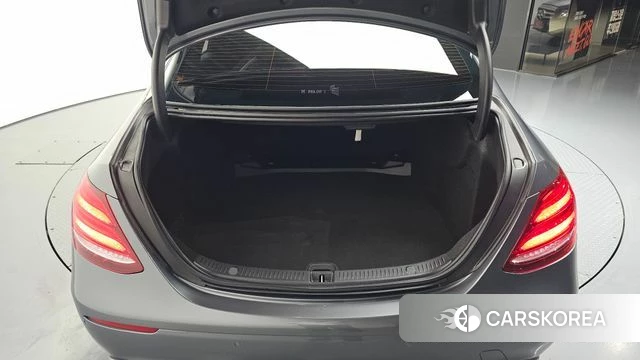 Mercedes-Benz E-Class W213 id 4502437 из Кореи 25