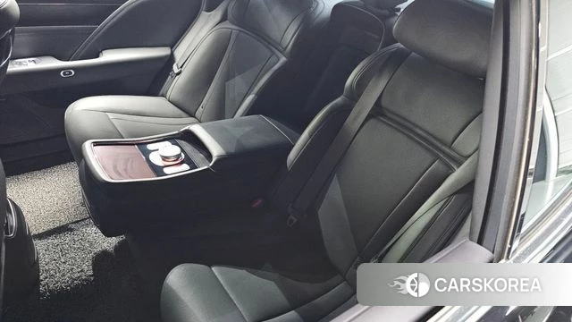 Genesis G90 (RS4) id 4592188 из Кореи 25