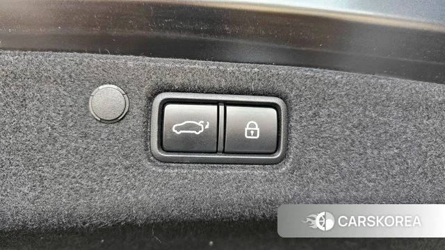 Hyundai The New Grandeur IG id 4401713 из Кореи 25