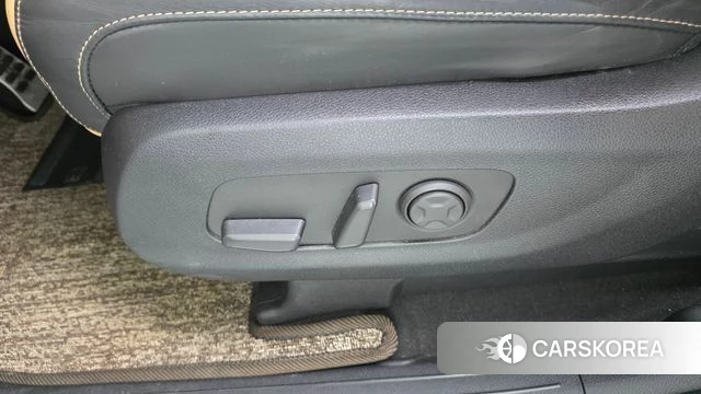 Kia Carnival 4th generation id 4676581 из Кореи 25