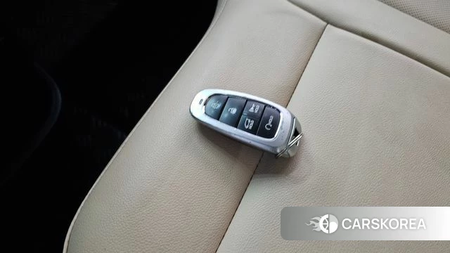 Hyundai Staria id 4880617 из Кореи 25