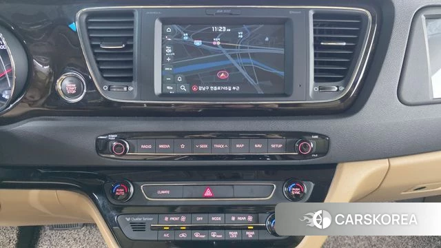 Kia The New Carnival id 4727568 из Кореи 25