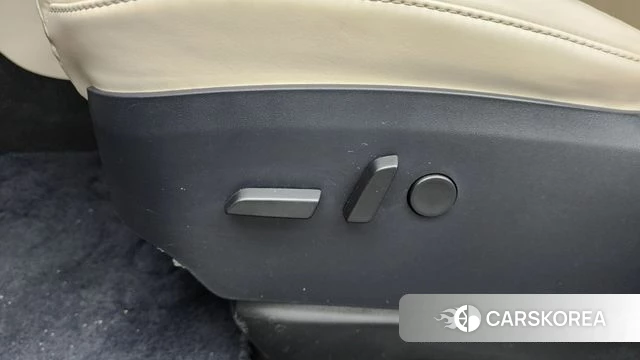 Tesla Model X id 4495886 из Кореи 25