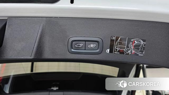 Volvo XC40 id 4519838 из Кореи 25