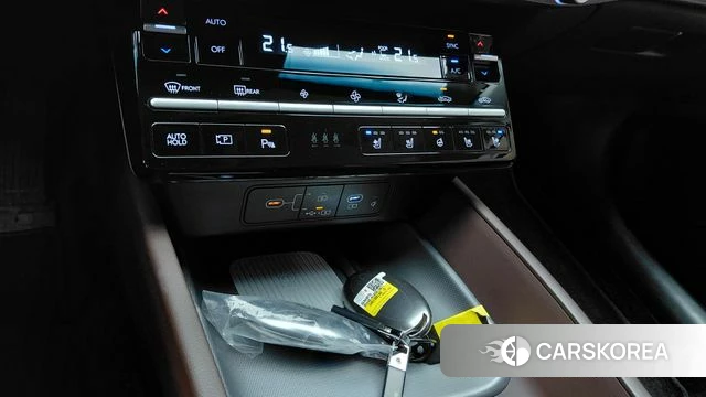 Hyundai Grandeur (GN7) id 4280336 из Кореи 25