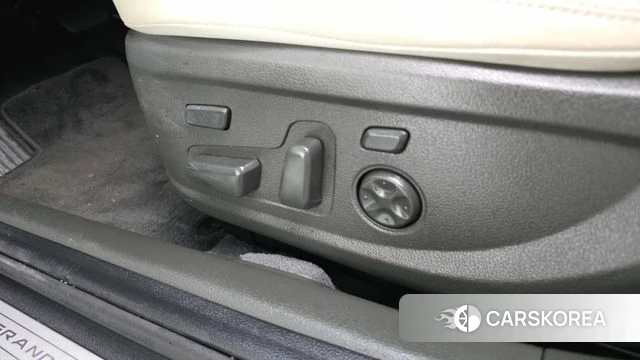 Hyundai The New Grandeur IG id 4396284 из Кореи 25