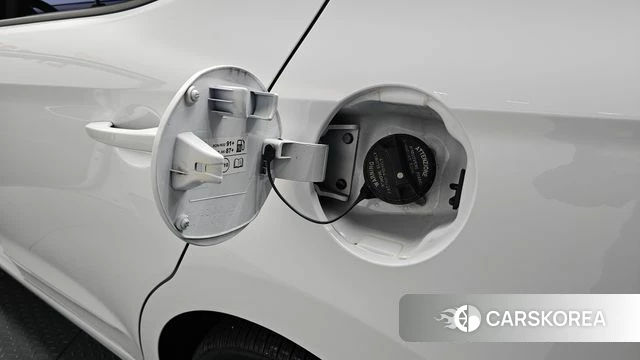 Hyundai The New Avante AD id 4581811 из Кореи 25