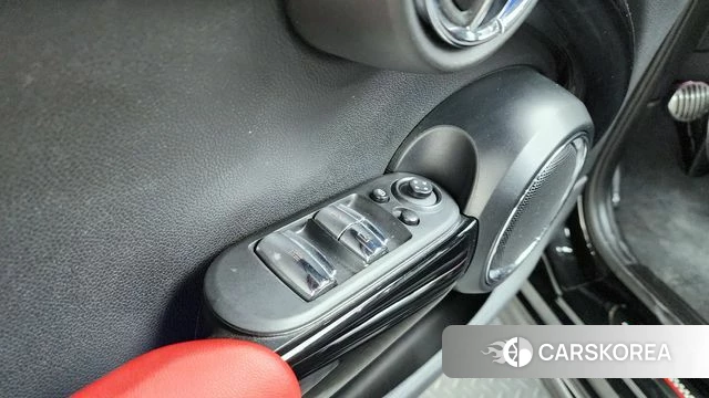 Mini Cooper S Convertible id 4203089 из Кореи 25