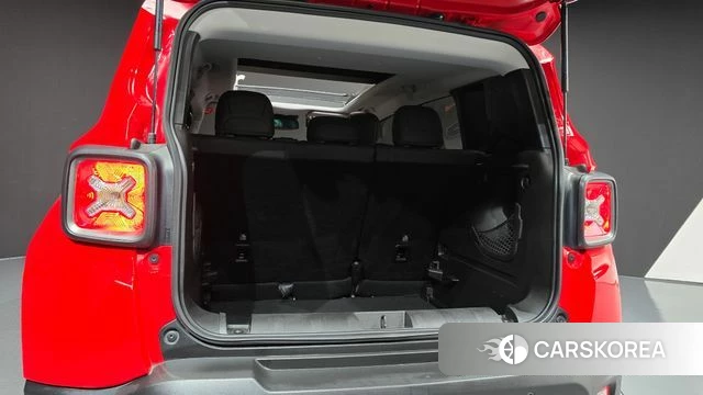 Jeep Renegade id 4657970 из Кореи 25