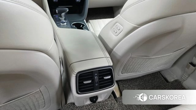 Genesis G70 id 4620098 из Кореи 25