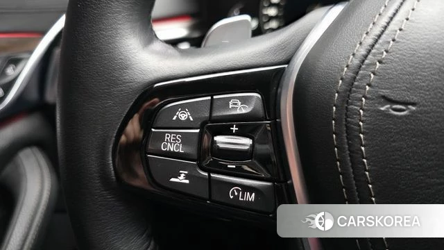 BMW 5 Series (G30) id 4610207 из Кореи 25