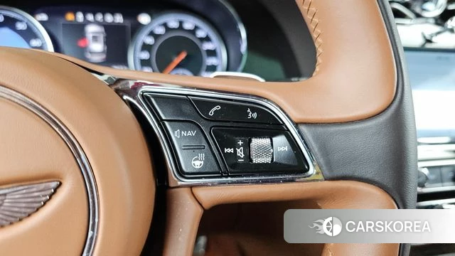 Bentley Bentayga id 4543022 из Кореи 25