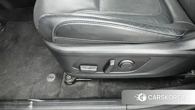 Hyundai Tucson (NX4) id 4444730 из Кореи 25